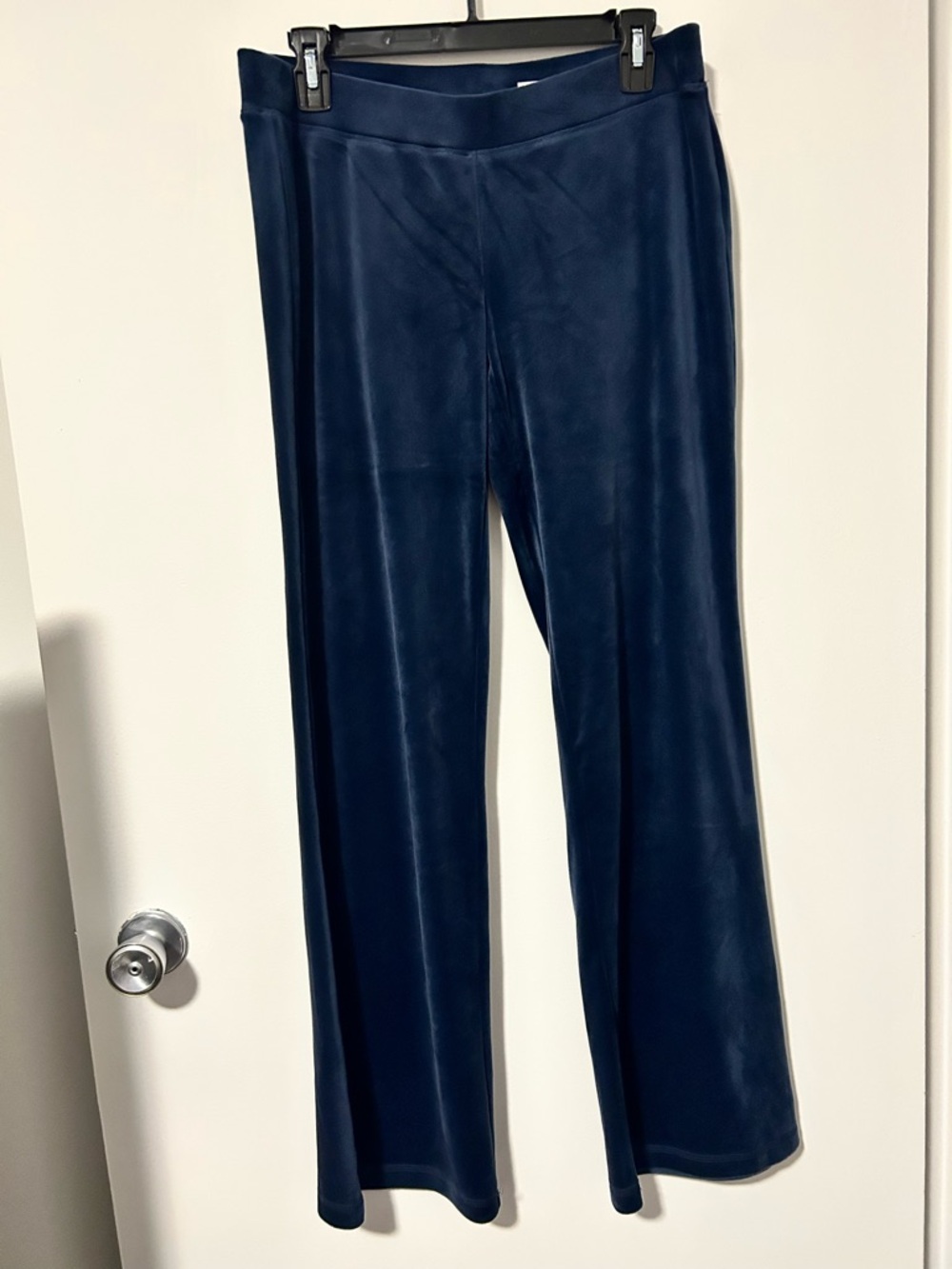 Juicy Couture Navy Velvet Pants with Pink Hang Tag
